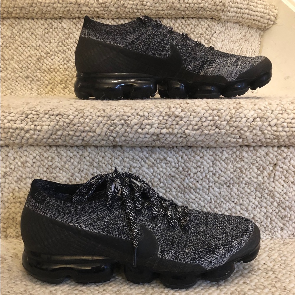 Nike Vapor Max Flyknit shoes